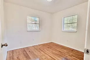 821 NE 22nd Terrace, Gainesville, FL 32641 - Photo 14