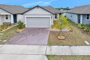 132 Links Ter Blvd, Daytona Beach, FL 32124 - Photo 2