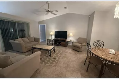 32 Barkley Lane, Palm Coast, FL 32137 - Photo 2