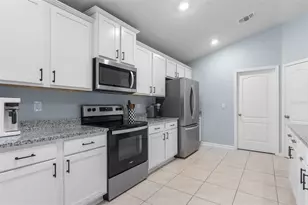 11 Pittson Ln, Palm Coast, FL 32164 - Photo 16