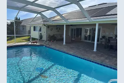 1 Cloverdale Court S, Palm Coast, FL 32137 - Photo 4