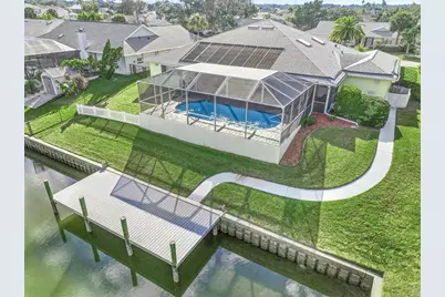 1 Cloverdale Court S, Palm Coast, FL 32137 - Photo 4