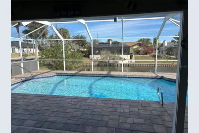 1 Cloverdale Court S, Palm Coast, FL 32137 - Photo 6