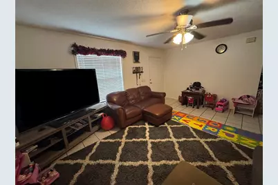 12 Zinnia Court, Palm Coast, FL 32164 - Photo 4