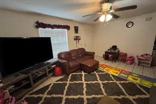 12 Zinnia Ct, Palm Coast, FL 32164 - Photo 4