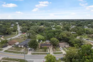 1333 E Lombardy Dr, Deltona, FL 32725 - Photo 32