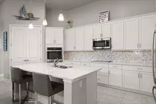 827 Creekwood Dr, Ormond Beach, FL 32174 - Photo 8