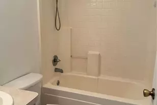 38 Pebble Wood Ln, Palm Coast, FL 32164 - Photo 10