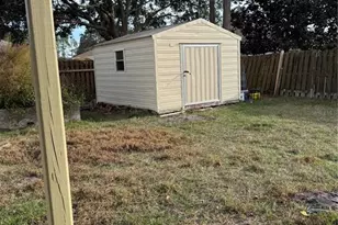 38 Pebble Wood Ln, Palm Coast, FL 32164 - Photo 12