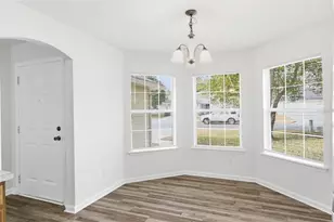 2537 Blackstone Ct, Jacksonville, FL 32221 - Photo 8