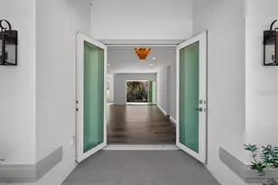 7 Crandon Ct, Palm Coast, FL 32137 - Photo 2