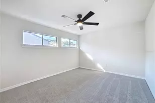 4445 Rayfield Dr, Sarasota, FL 34243 - Photo 28