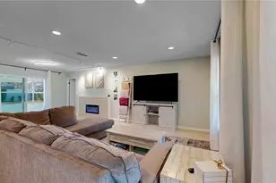 142 Foster Ln, Palm Coast, FL 32137 - Photo 12