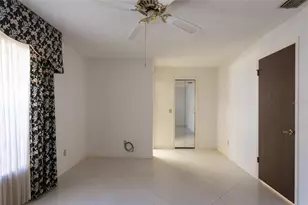 35 Brunett Ln, Palm Coast, FL 32137 - Photo 6