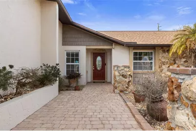 2 Claridge Court S, Palm Coast, FL 32137 - Photo 2