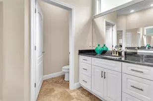 10 Point of Woods Dr, Palm Coast, FL 32164 - Photo 12