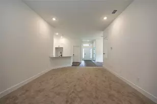 73 Price Ln, Palm Coast, FL 32164 - Photo 10