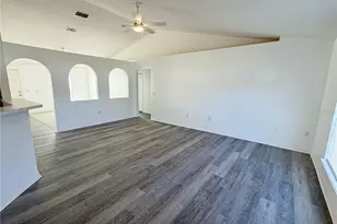 37 Ramblewood Dr, Palm Coast, FL 32164 - Photo 4