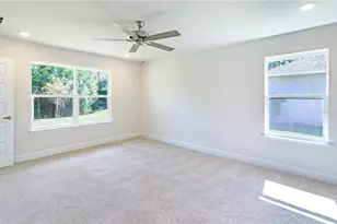 8 Louvet Ln, Palm Coast, FL 32137 - Photo 8