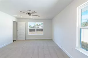 8 Louvet Ln, Palm Coast, FL 32137 - Photo 10