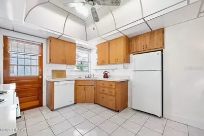 918 N Wild Olive Avenue, Daytona Beach, FL 32118 - Photo 12