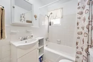 918 N Wild Olive Ave, Daytona Beach, FL 32118 - Photo 22