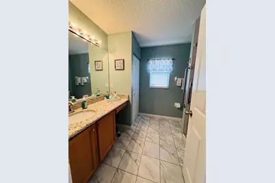 8 Firethorn Lane, Palm Coast, FL 32137 - Photo 12