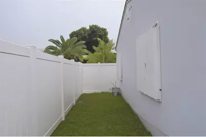 3115 NW 82nd Street, Miami, FL 33147 - Photo 26