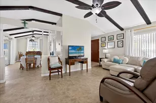 5 Clark Ln, Palm Coast, FL 32137 - Photo 10