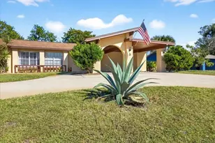 5 Clark Ln, Palm Coast, FL 32137 - Photo 4