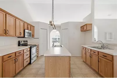 4 Rolls Royce Court S, Palm Coast, FL 32164 - Photo 10