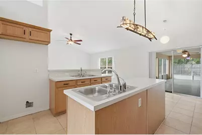 4 Rolls Royce Court S, Palm Coast, FL 32164 - Photo 16