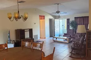 39 Flagler Pl, Palm Coast, FL 32137 - Photo 2