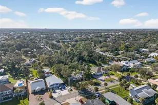 1630 Riverside Dr, Daytona Beach, FL 32117 - Photo 44