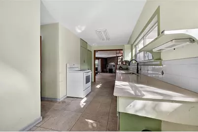 1630 Riverside Drive, Daytona Beach, FL 32117 - Photo 34