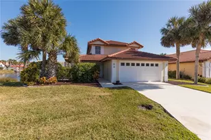 40 San Carlos Dr, Palm Coast, FL 32137 - Photo 2