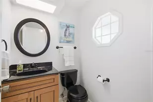 35 Bedford Dr, Palm Coast, FL 32137 - Photo 12