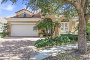 33 Marshview Ln, Palm Coast, FL 32137 - Photo 2