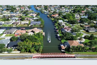 252 Coral Reef Court N, Palm Coast, FL 32137 - Photo 1