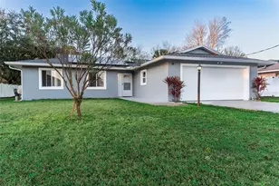 13 Belleaire Dr, Palm Coast, FL 32137 - Photo 2