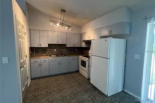 23 Richmond Dr, Palm Coast, FL 32164 - Photo 4