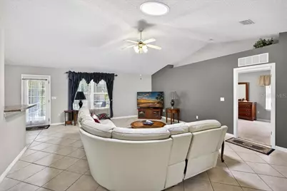 39 Princess Dolores Lane, Palm Coast, FL 32164 - Photo 12