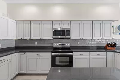2258 Blossomwood Drive, Oviedo, FL 32765 - Photo 2