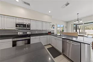 2258 Blossomwood Dr, Oviedo, FL 32765 - Photo 38