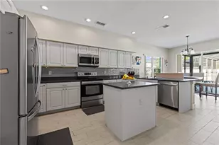 2258 Blossomwood Dr, Oviedo, FL 32765 - Photo 32