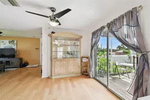 317 Shore Dr E, Oldsmar, FL 34677 - Photo 28