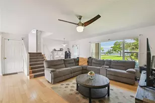 317 Shore Dr E, Oldsmar, FL 34677 - Photo 18