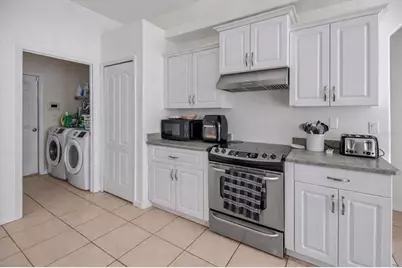 33 Red Clover Lane, Palm Coast, FL 32164 - Photo 12