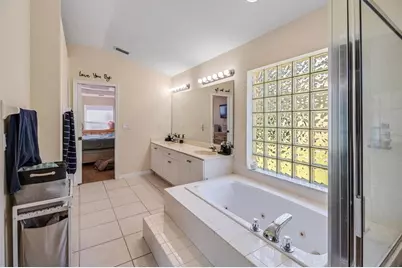 33 Red Clover Lane, Palm Coast, FL 32164 - Photo 18