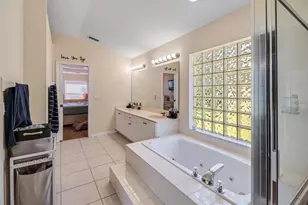 33 Red Clover Ln, Palm Coast, FL 32164 - Photo 18